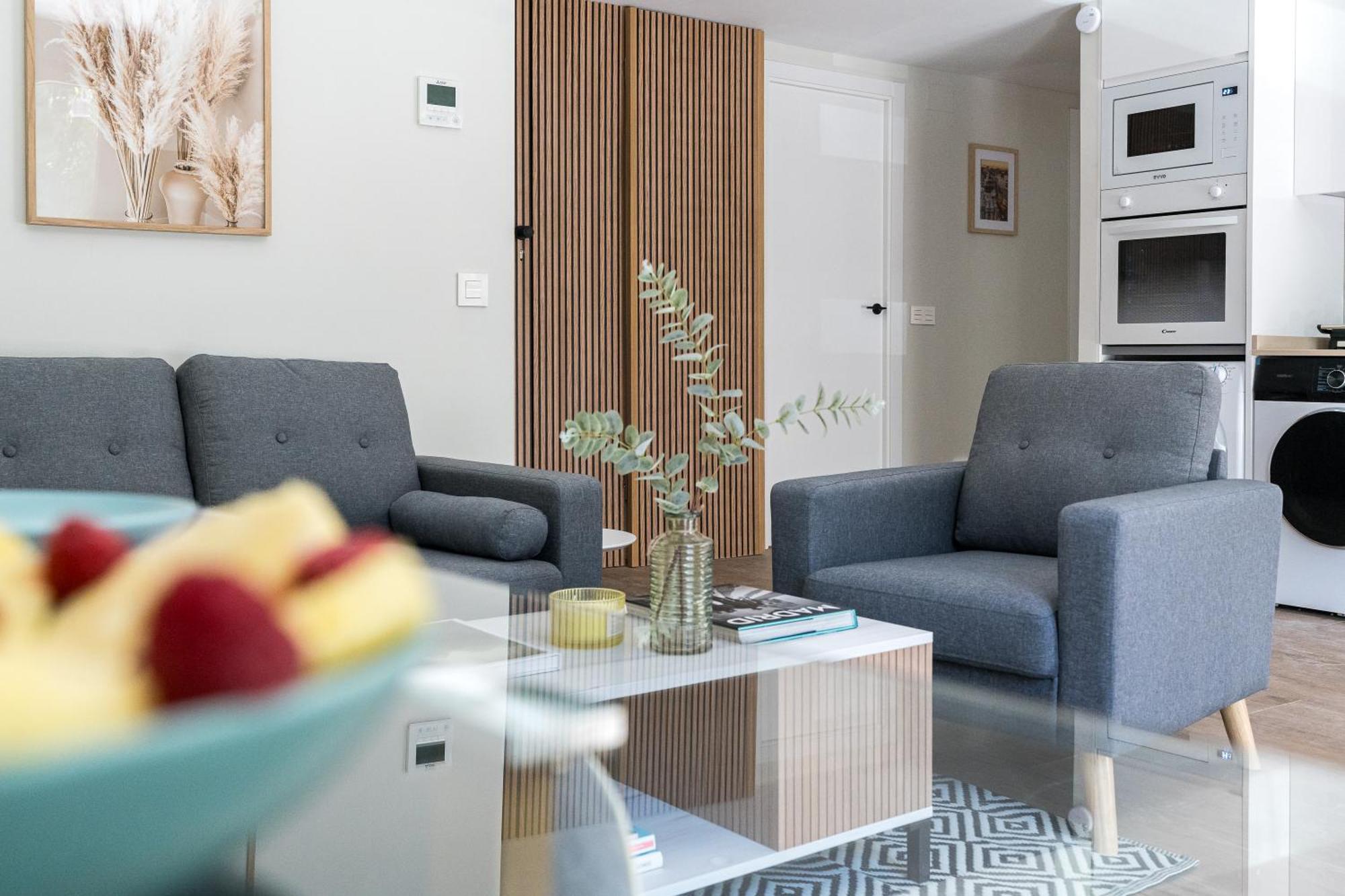 Apartamento Acogedor Refugio Con Terraza Alcalá de Henares Exterior foto
