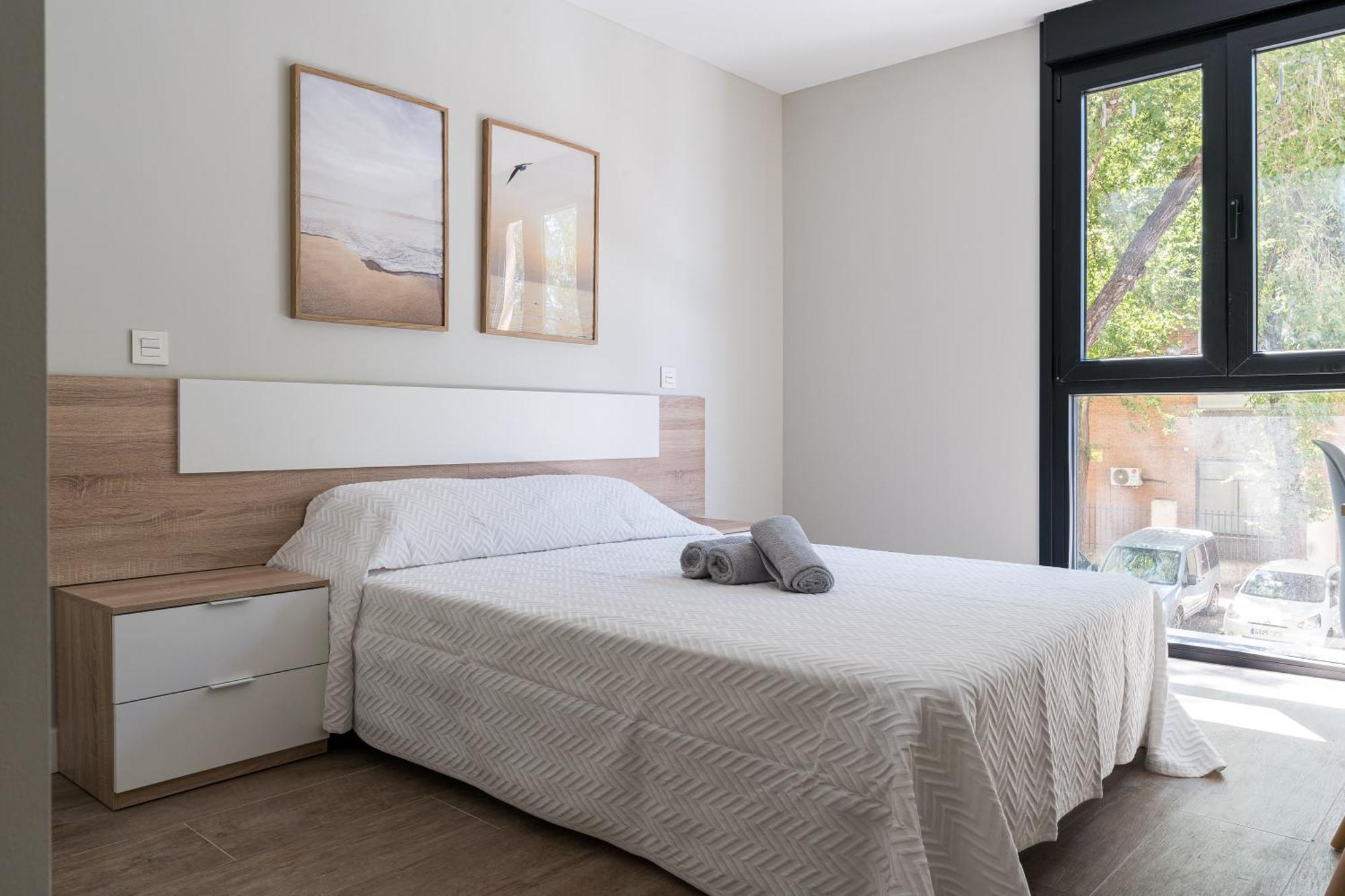 Apartamento Acogedor Refugio Con Terraza Alcalá de Henares Exterior foto